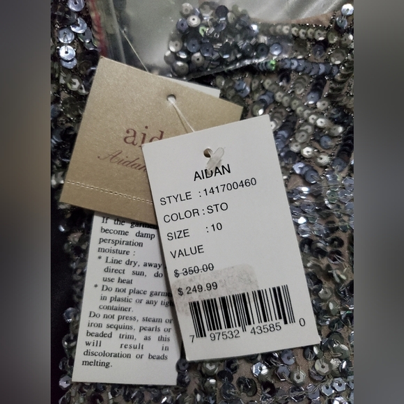 NWT Silver Sequin Embellished Cocktail Dress Size 10 by Aidan Mattox - Picture 2 of 14